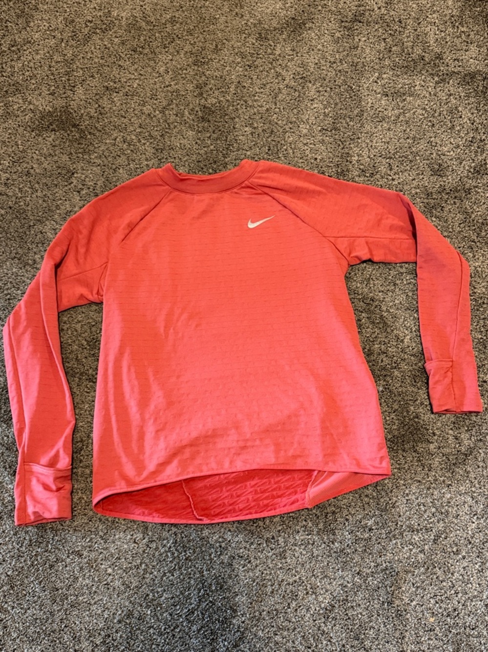 Nike Coral Pink Women's Long-Sleeve Athletic Tee